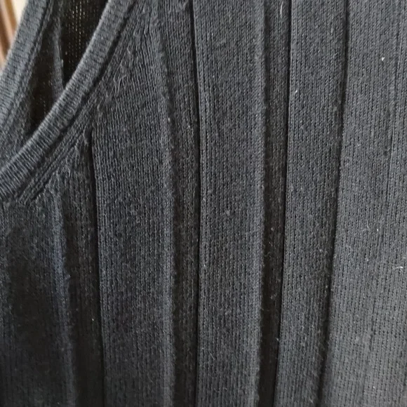 Armani Exchange black knitted little dress. Size M. - Picture 9 of 9